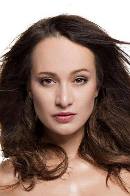 Karolína Krezlová - Actor Profile Photo