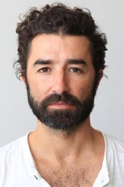 Tiago Bettencourt - Actor Profile Photo