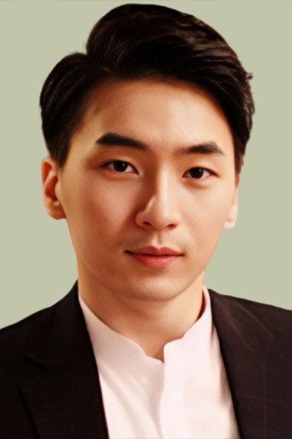 Kim Woon - Actor Profile Photo