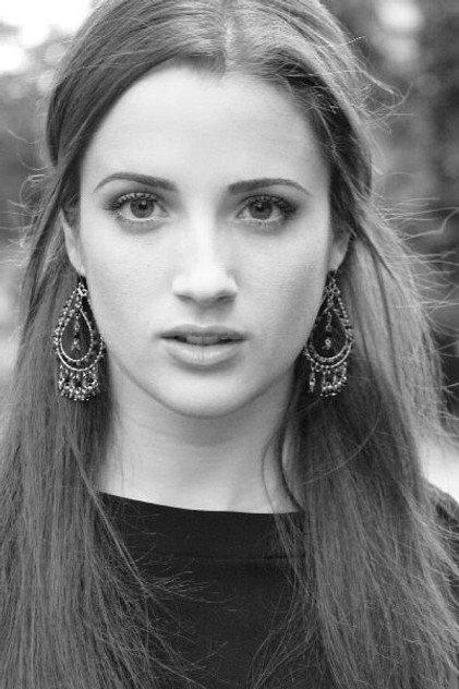 Emily Kennard Dunn - Actor Profile Photo
