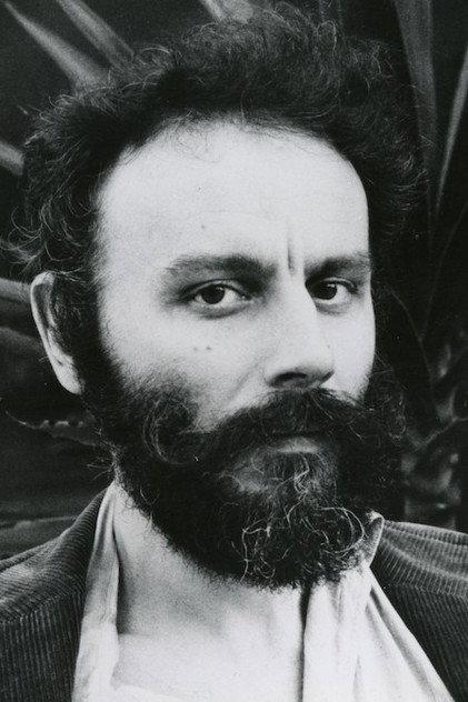 Lucas Samaras - Actor Profile Photo