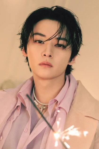 Lee Know - Actor Profile Photo