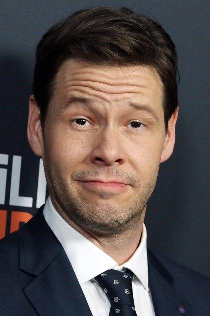 Ike Barinholtz - Actor Profile Photo
