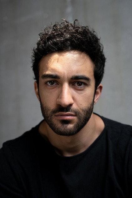 Eidin Jalali - Actor Profile Photo