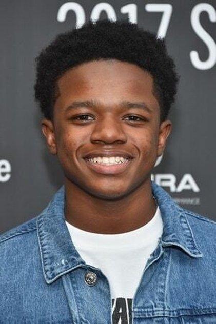 Kylen Davis - Actor Profile Photo