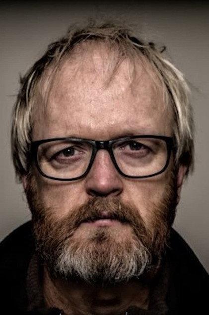 Anthony Simcoe - Actor Profile Photo