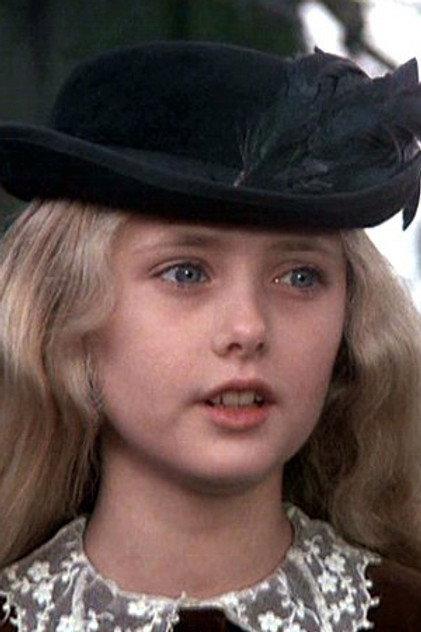 Samantha Gates - Actor Profile Photo