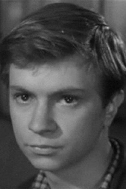 Aleksandr Metyolkin - Actor Profile Photo
