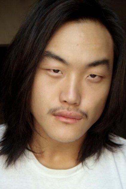 Doua Moua - Actor Profile Photo