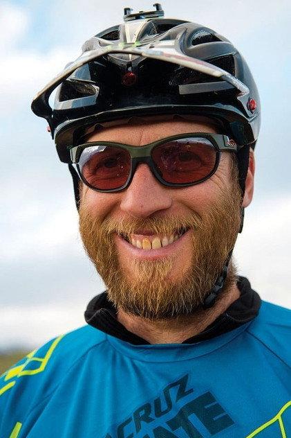 Steve Peat - Actor Profile Photo