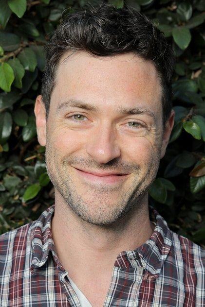 Brendan Hines - Actor Profile Photo