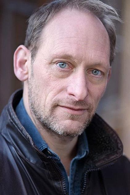 Eric Colvin - Actor Profile Photo