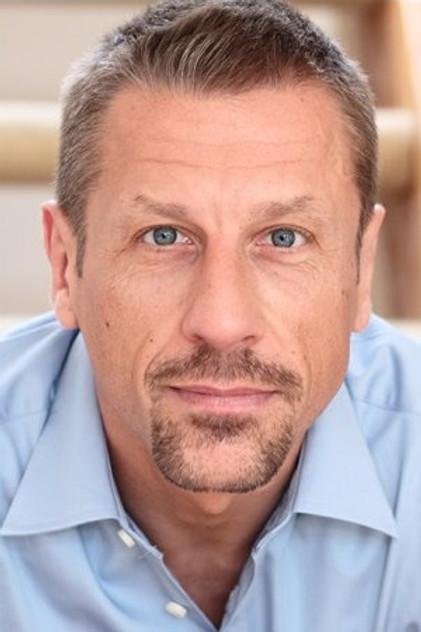 Robert Weiss - Actor Profile Photo