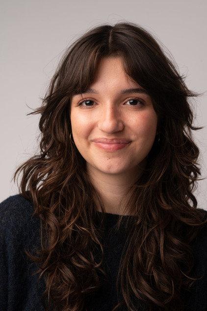 Ana Flora - Actor Profile Photo