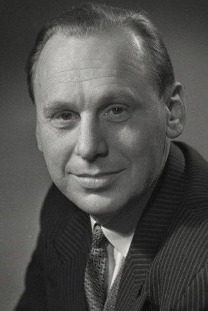 Grigori Kromanov - Actor Profile Photo