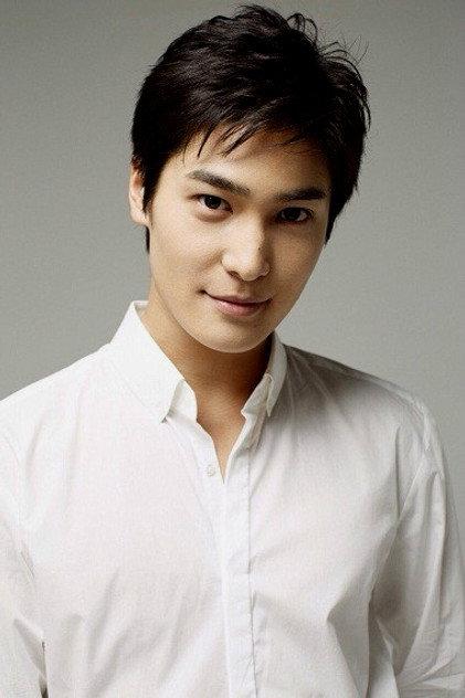 Shouma Machii - Actor Profile Photo