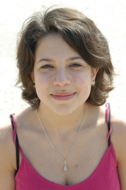 Thylda Barès - Actor Profile Photo