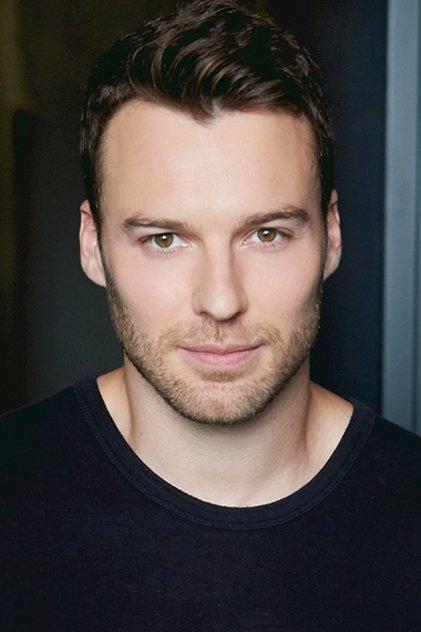 Peter Mooney - Actor Profile Photo