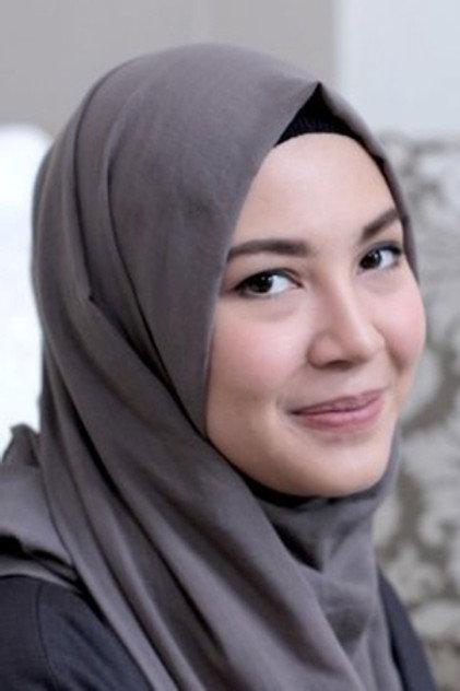 Ratna Galih - Actor Profile Photo