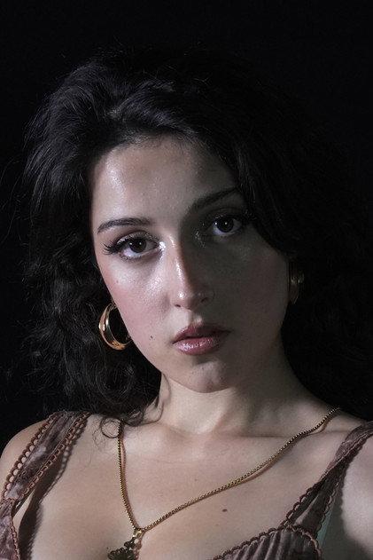 Sélène Kieffer - Actor Profile Photo