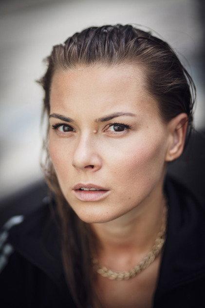 Weronika Bartold - Actor Profile Photo