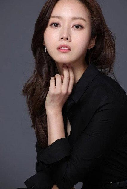 Ju Min-ha - Actor Profile Photo
