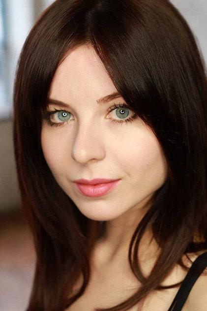 Ashley Tredenick - Actor Profile Photo