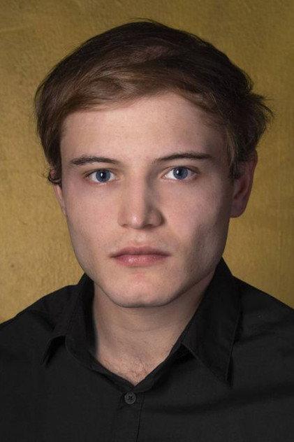 Erik Major - Actor Profile Photo
