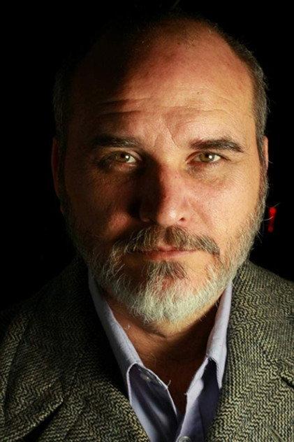 Mungo McKay - Actor Profile Photo