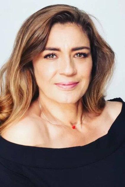 Amara Villafuerte - Actor Profile Photo