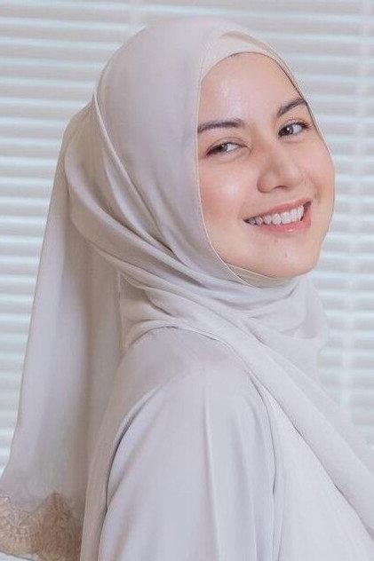 Lisa Surihani - Actor Profile Photo