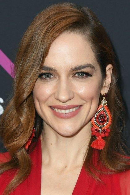 Melanie Scrofano - Actor Profile Photo
