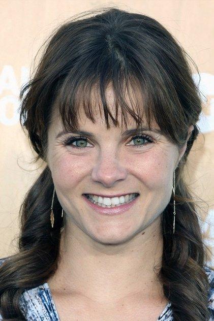 Ellen Wroe - Actor Profile Photo