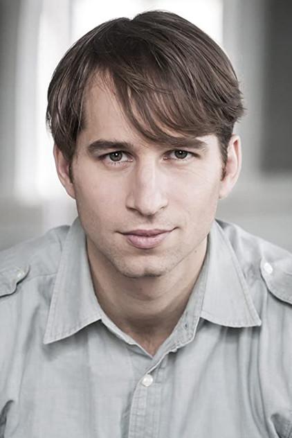 Alexandre Dubois - Actor Profile Photo