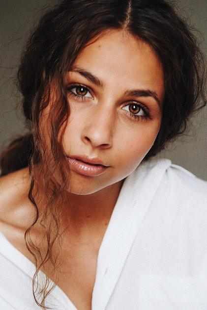 Lorina Seipp - Actor Profile Photo