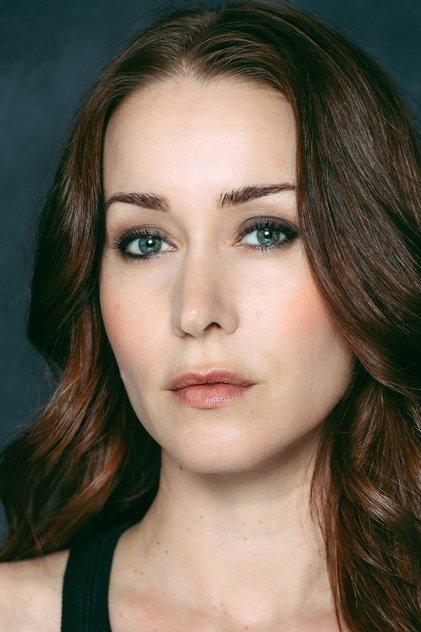Hilary Jardine - Actor Profile Photo