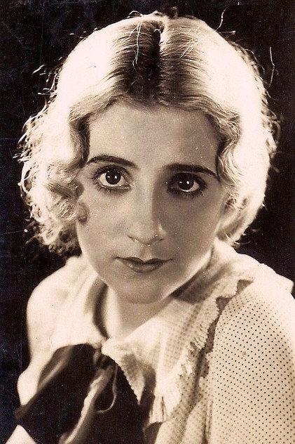 Lia Franca - Actor Profile Photo