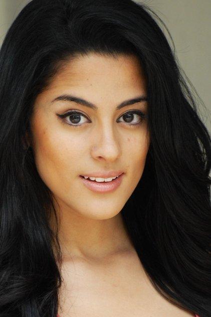 Carmela Zumbado - Actor Profile Photo