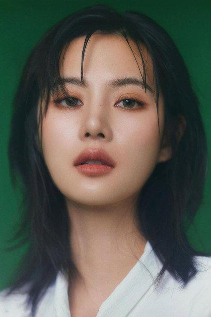 Budsarin Wonglelanont - Actor Profile Photo