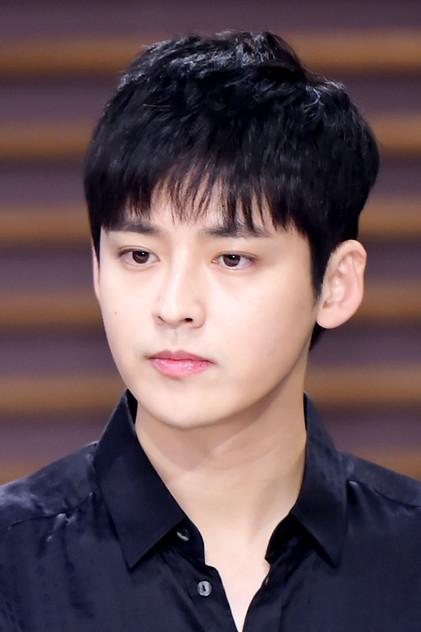 Park Jin-woo - Actor Profile Photo