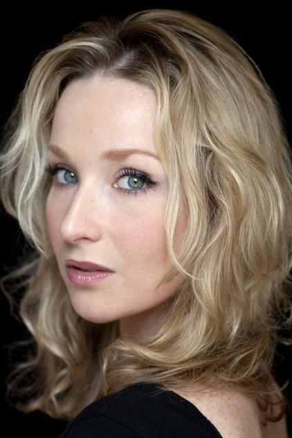Amy Beth Hayes - Actor Profile Photo