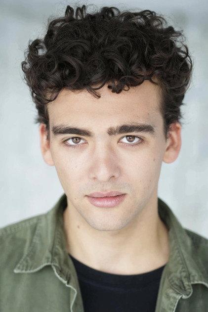Gus Fithen - Actor Profile Photo