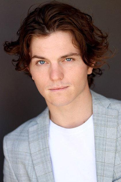 Tom Russell - Actor Profile Photo
