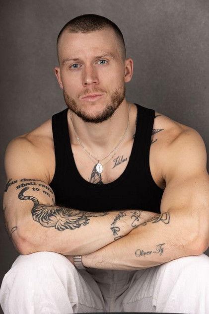 Anders Deeno - Actor Profile Photo