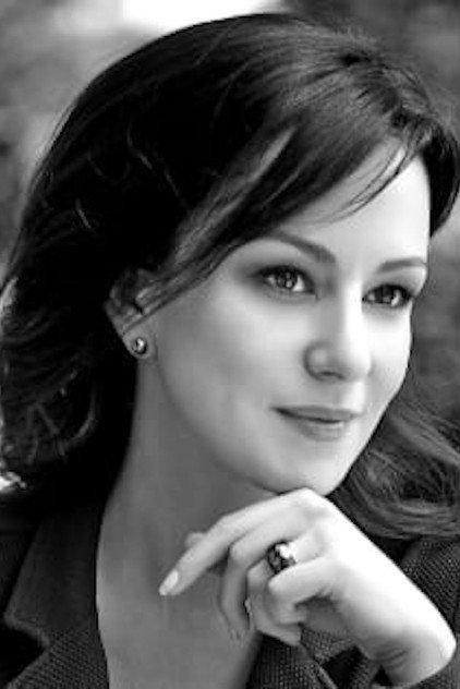 Irina Lungu - Actor Profile Photo