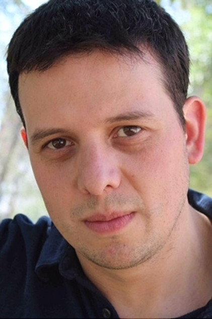 Luis Cerda - Actor Profile Photo