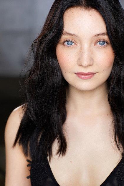 Laura Esposito - Actor Profile Photo