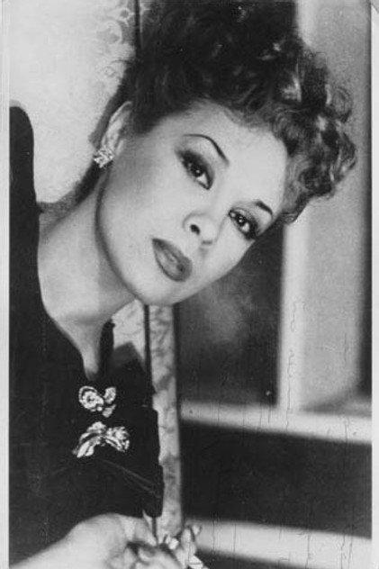 Fanny Navarro - Actor Profile Photo