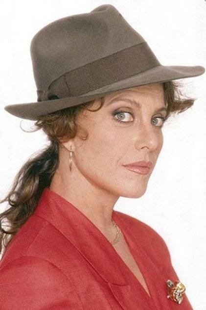 Simona Marchini - Actor Profile Photo