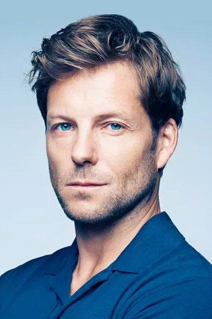 Jamie Bamber - Actor Profile Photo